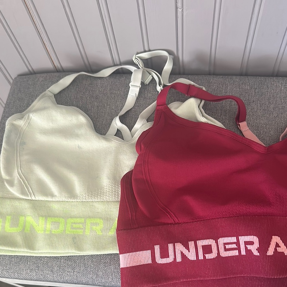 Under Armour Women's Set of 2 sports bras - Red & light green/yellow.